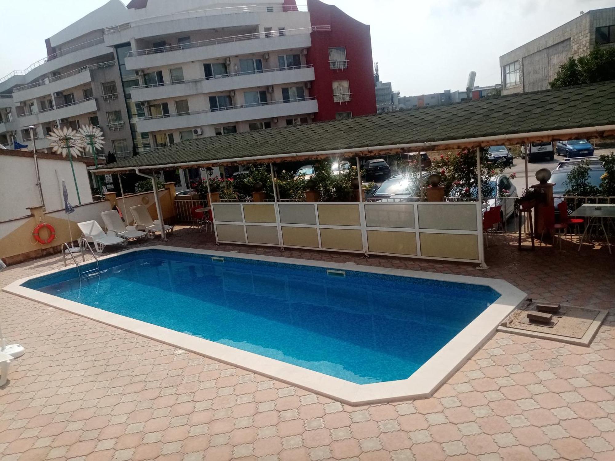 Hotel Palace Kranevo Buitenkant foto