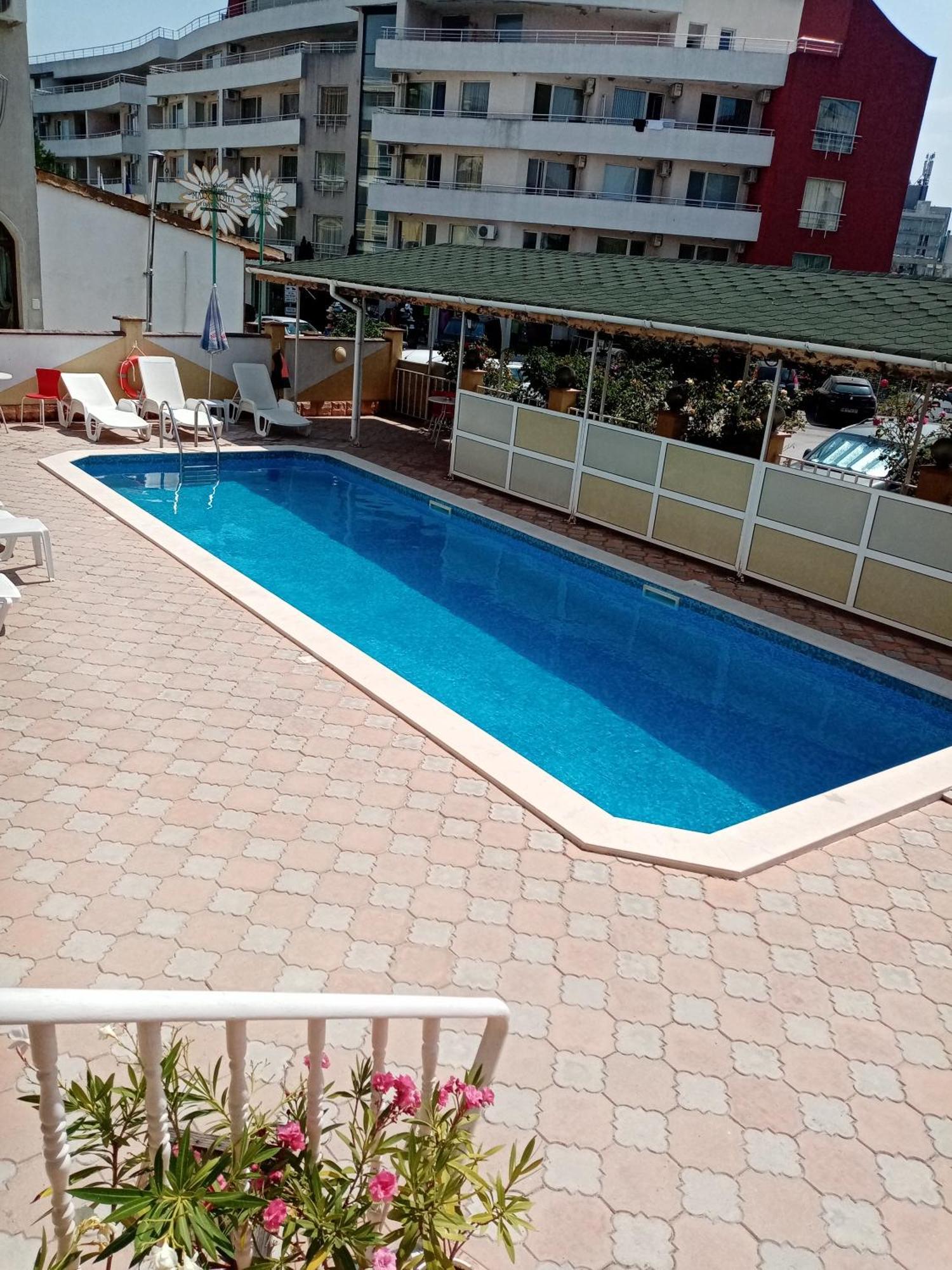 Hotel Palace Kranevo Buitenkant foto