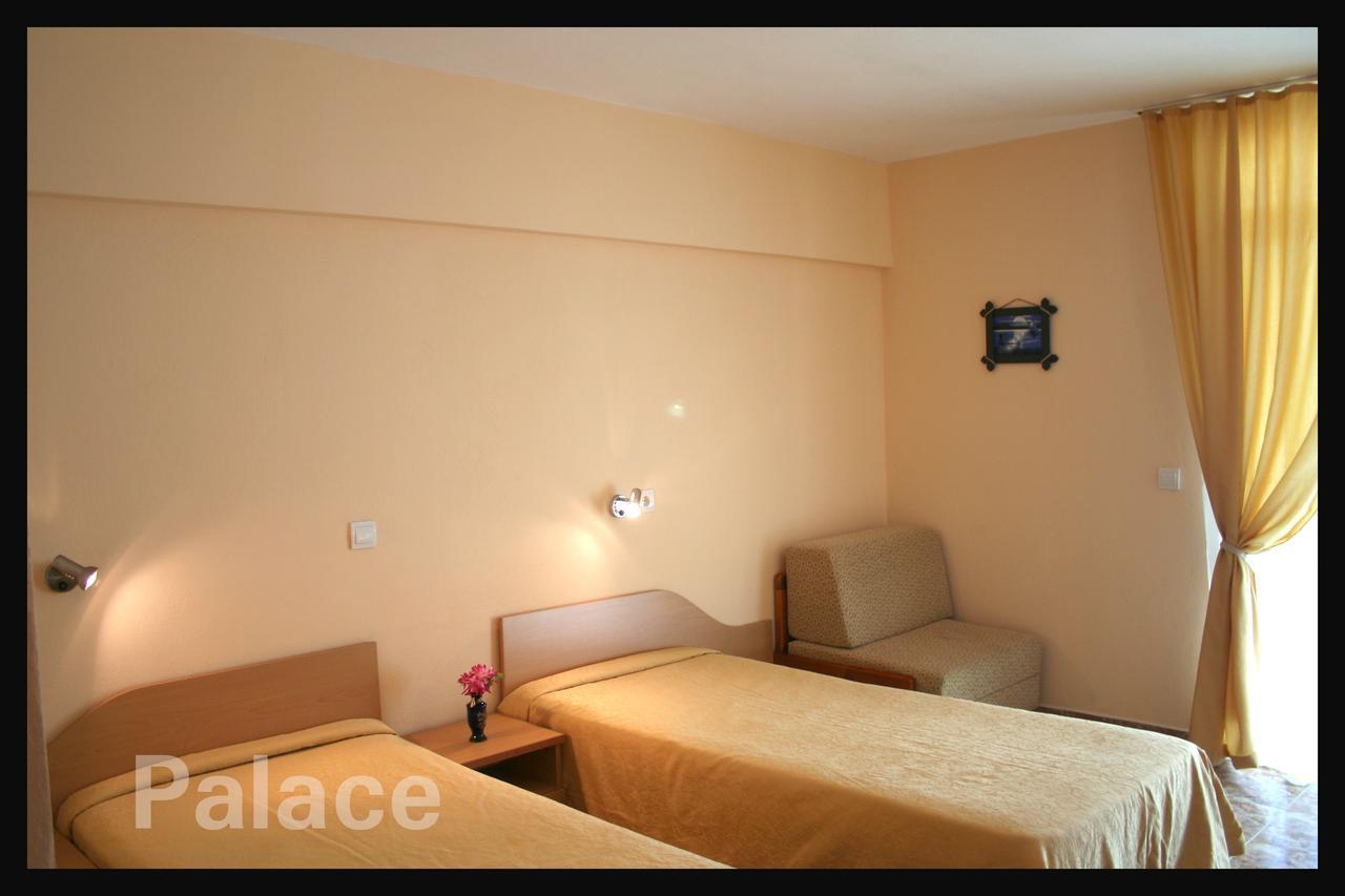 Hotel Palace Kranevo Buitenkant foto