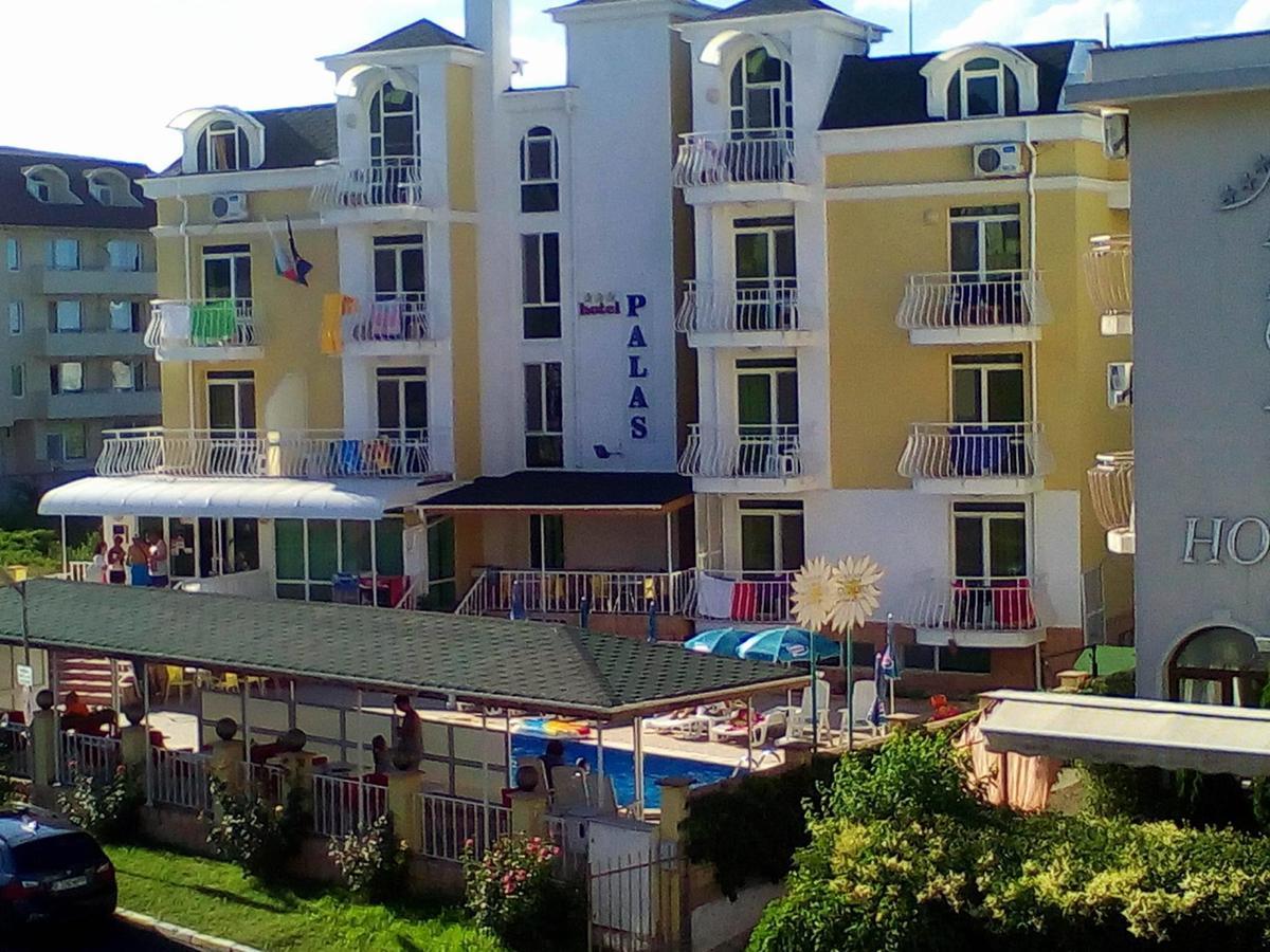 Hotel Palace Kranevo Buitenkant foto