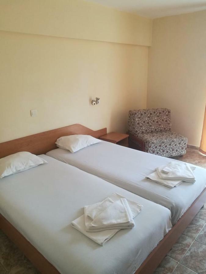 Hotel Palace Kranevo Buitenkant foto